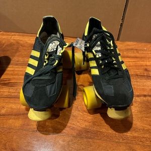 Black and Yellow Vintage Skates